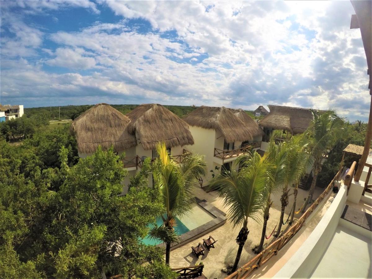 La Puerta Azul Beachfront - Adults Only 4* Holbox