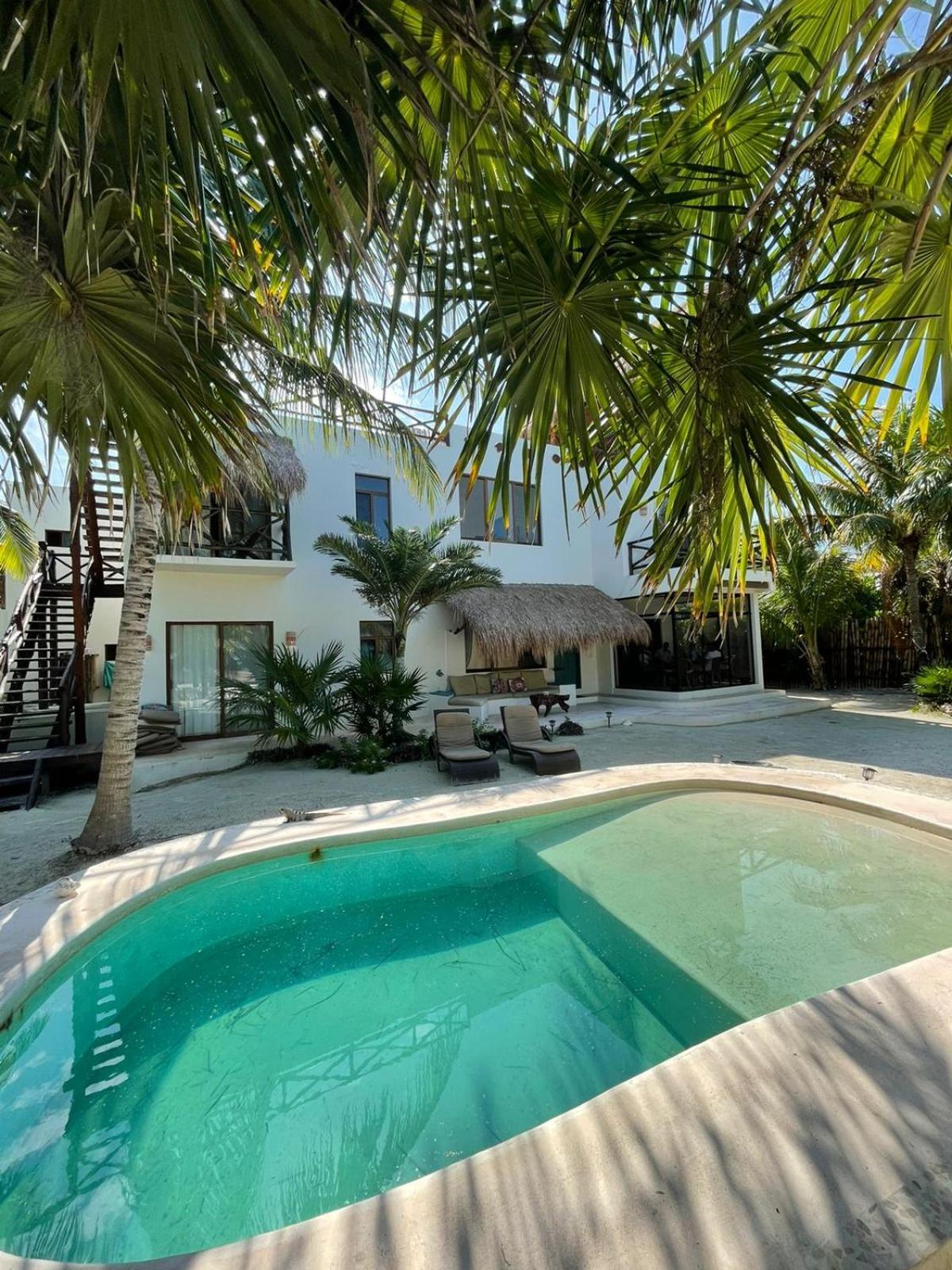 La Puerta Azul Beachfront - Adults Only Hotel Holbox